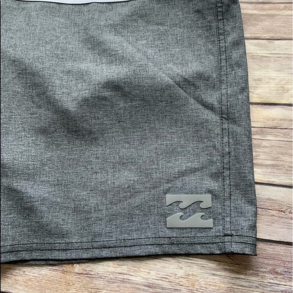 Billabong - Men’s Swim Board Short. - Picture 2 of 4